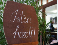 Kép szöveg
